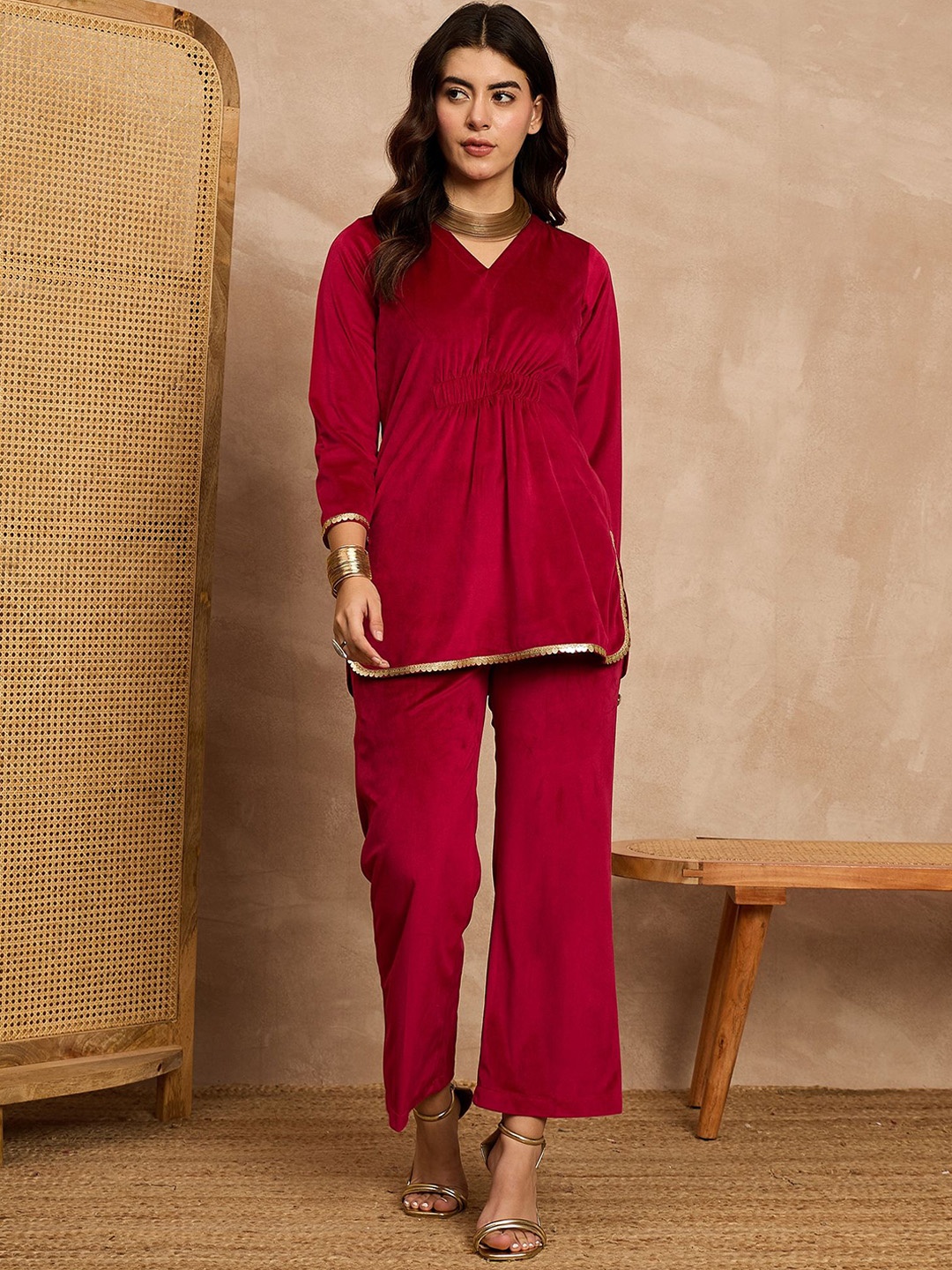 

Sangria V-Neck Velvet Top With Trousers, Rose