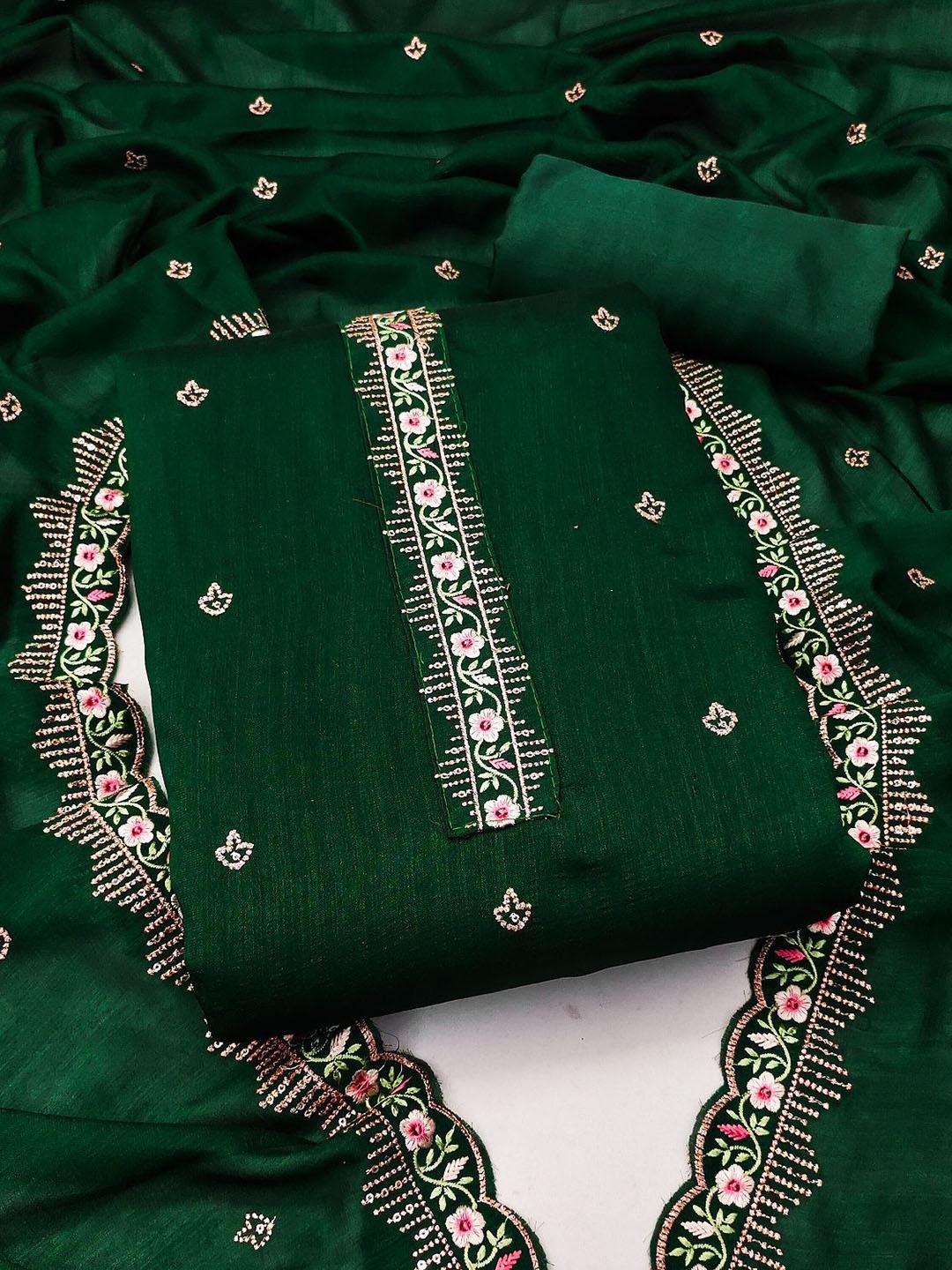 

APNISHA Floral Embroidered Pure Silk Unstitched Dress Material, Green
