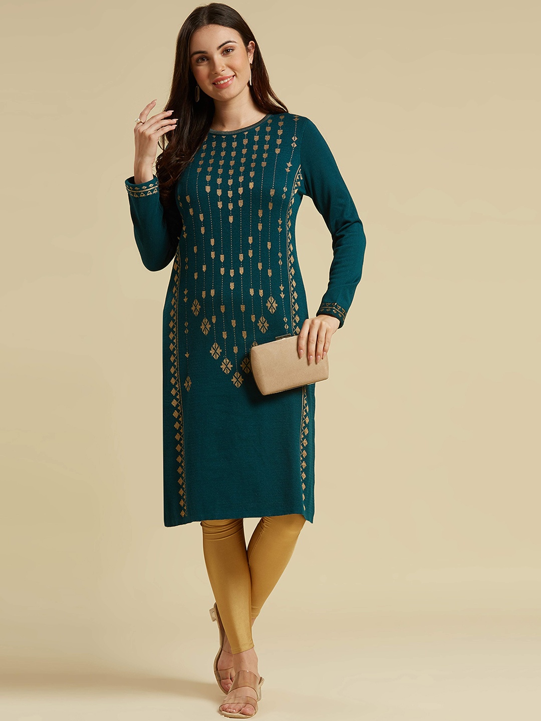 

Peachmode Round Neck Geometric Woven Design Pure Wool Straight Kurta & Leggings, Teal