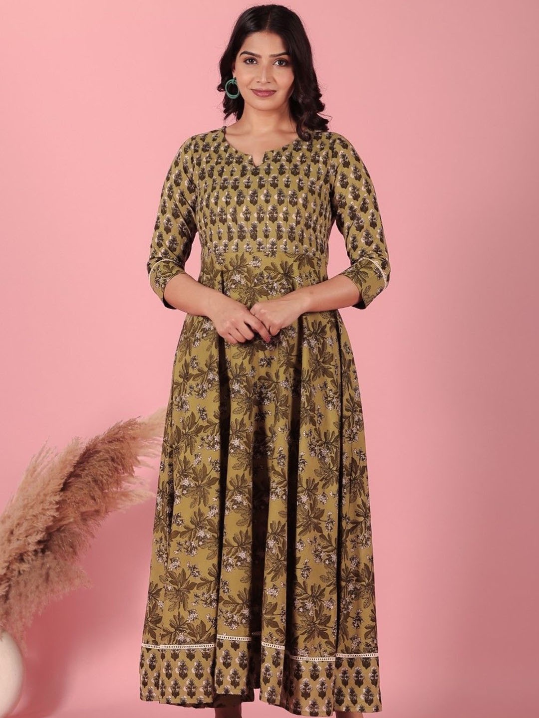 

Aramya Floral Printed Soft Cotton Anarkali Kurta, Green