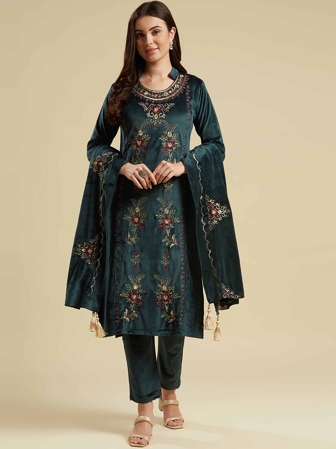 

Peachmode Floral Embroidered Thread Work Velvet Straight Kurta With Trousers & Dupatta, Green