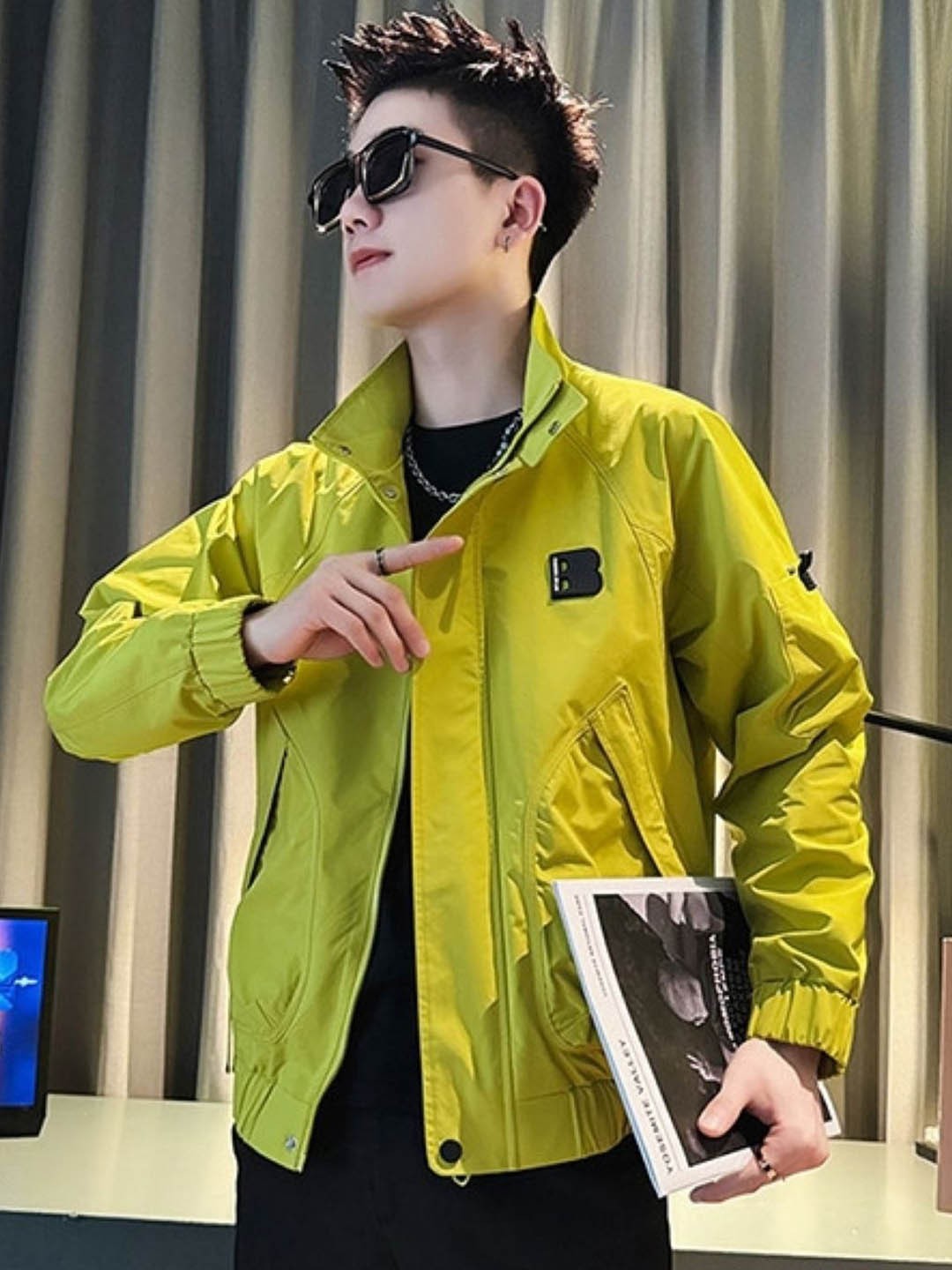 

HERE&NOW Men Mock Collar Solid Casual Bomber Jacket, Green