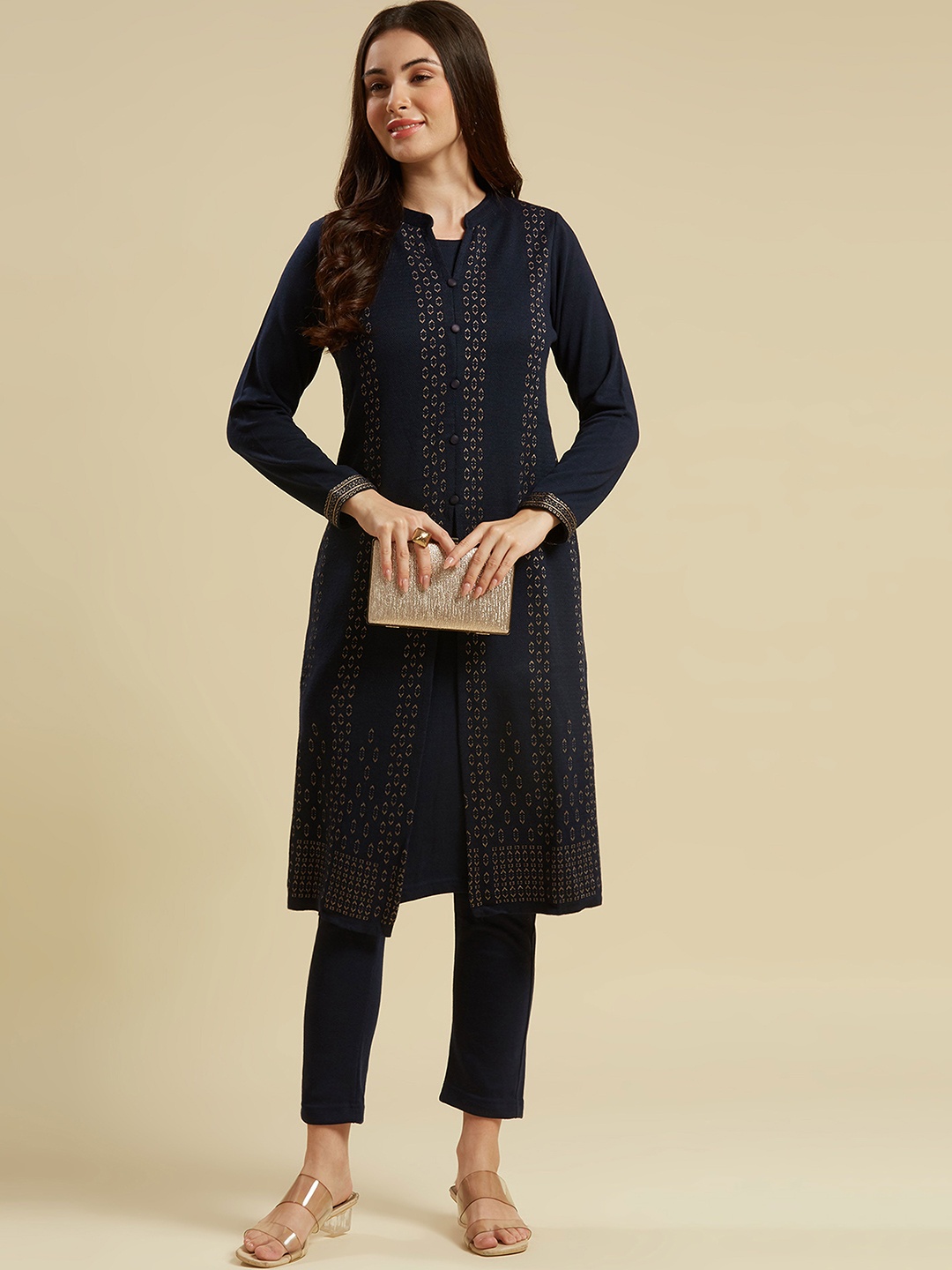 

Peachmode Mandarin Collar Floral Woven Design Pure Wool Kurta with Trousers, Navy blue