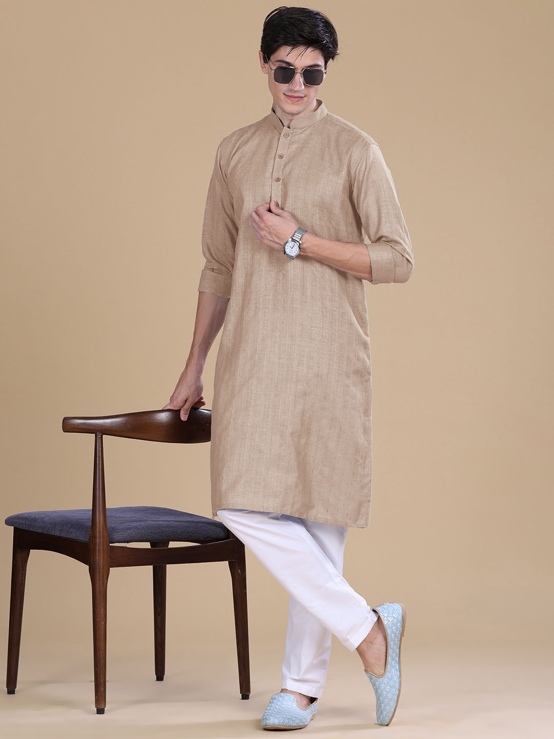 

Anouk Striped Thread Work Mandarin Collar Cotton Straight Kurta, Beige