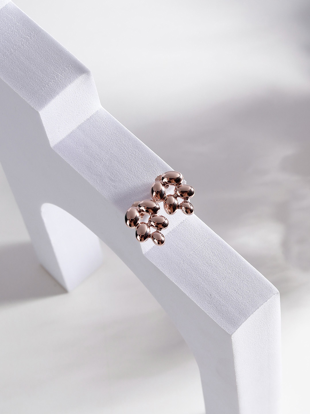 

DIAVO Rose Gold-Plated 925 Sterling Silver Contemporary Studs