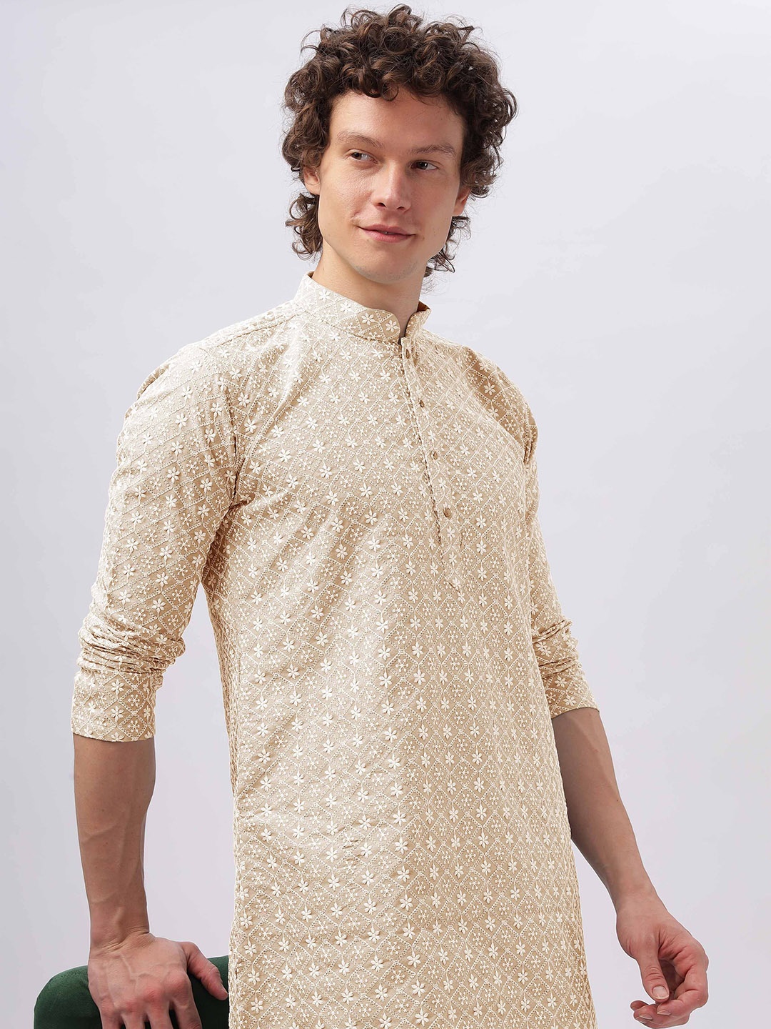 

Anouk Ethnic Motifs Embroidered Thread Work Cotton Straight Kurta, Beige