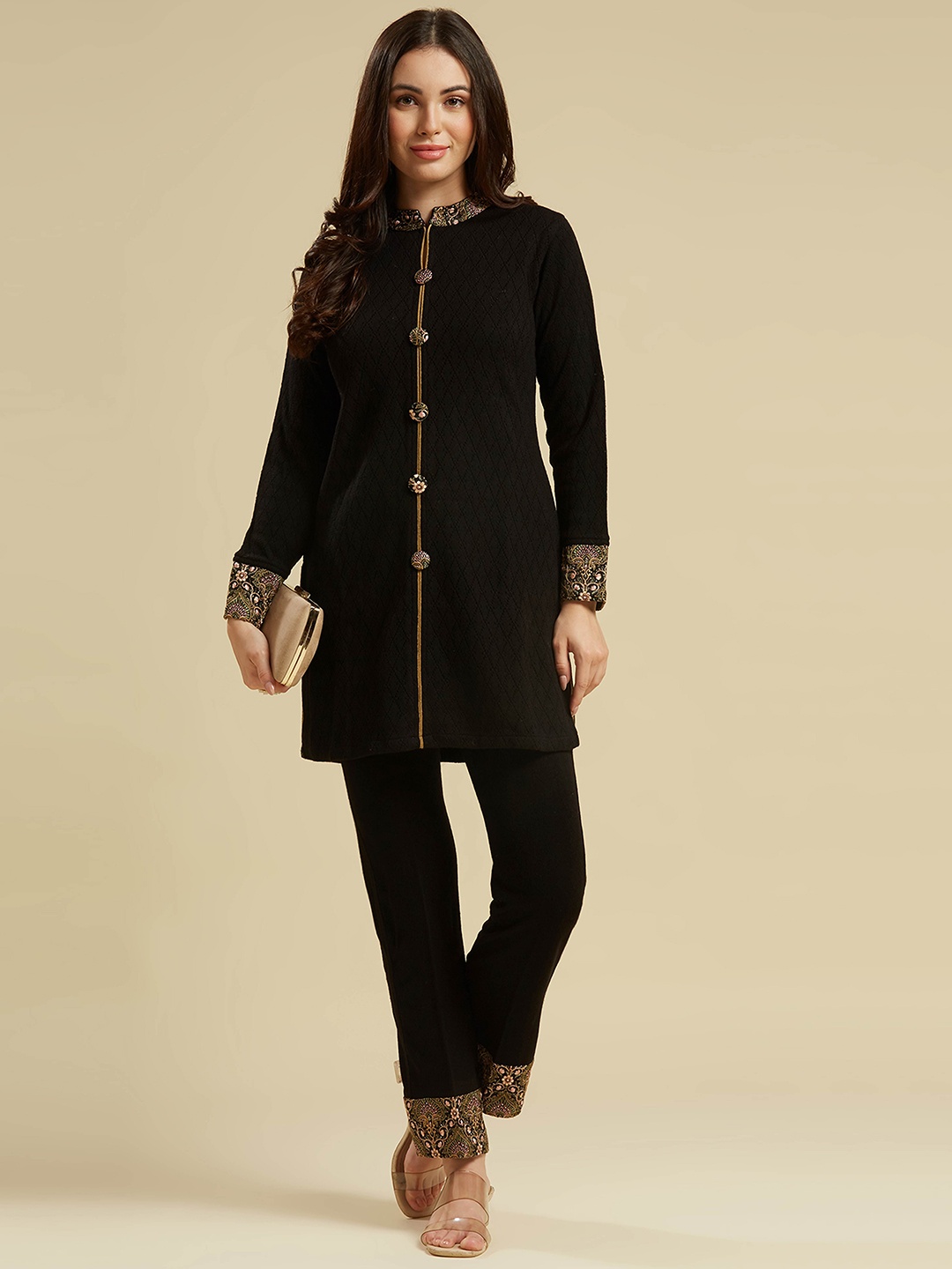 

Peachmode Floral Thread Work Pure Wool Kurti with Trouser, Black