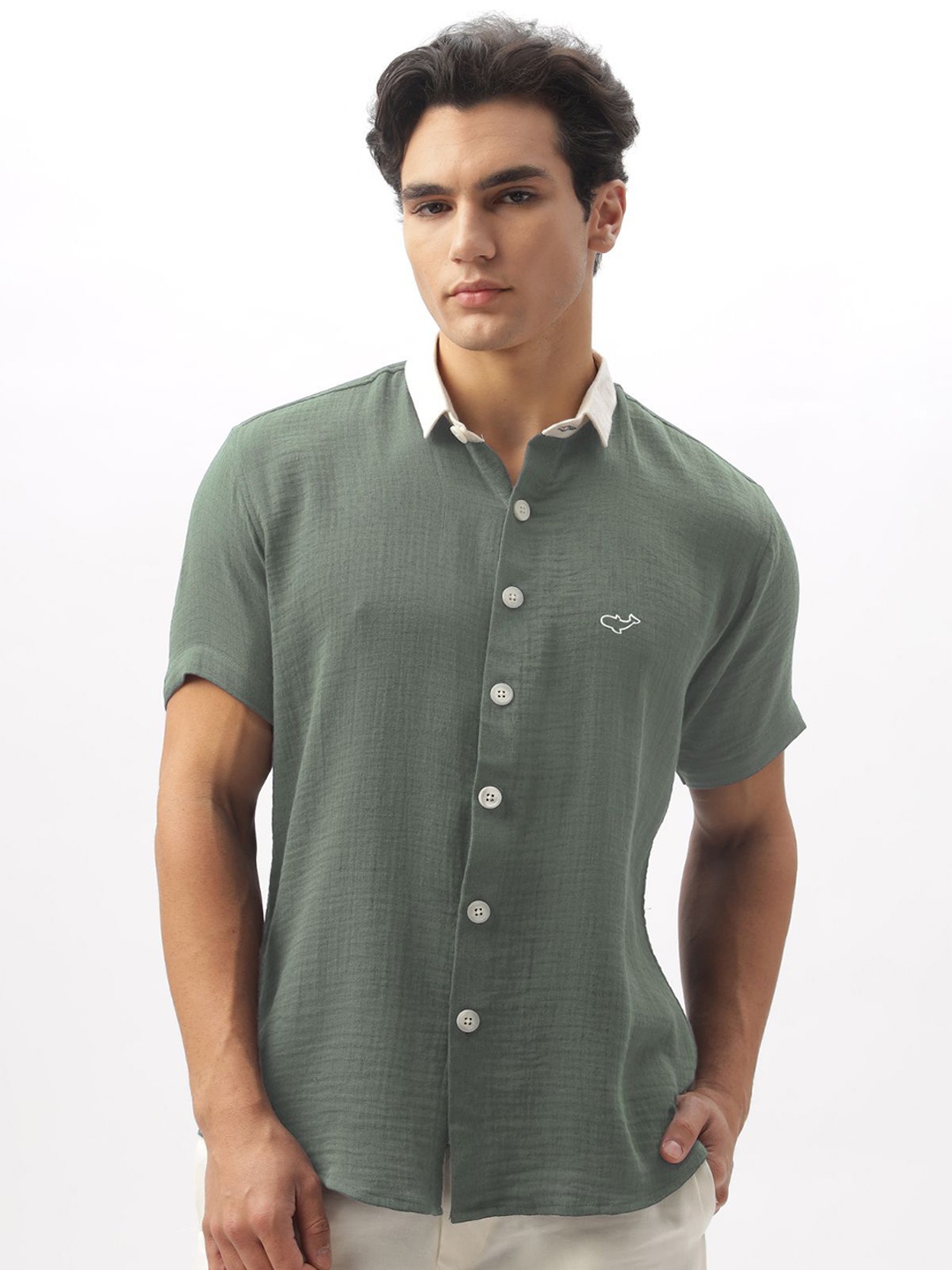 

HAMPTONS Men Spread Collar Solid Cotton Casual Shirt, Grey