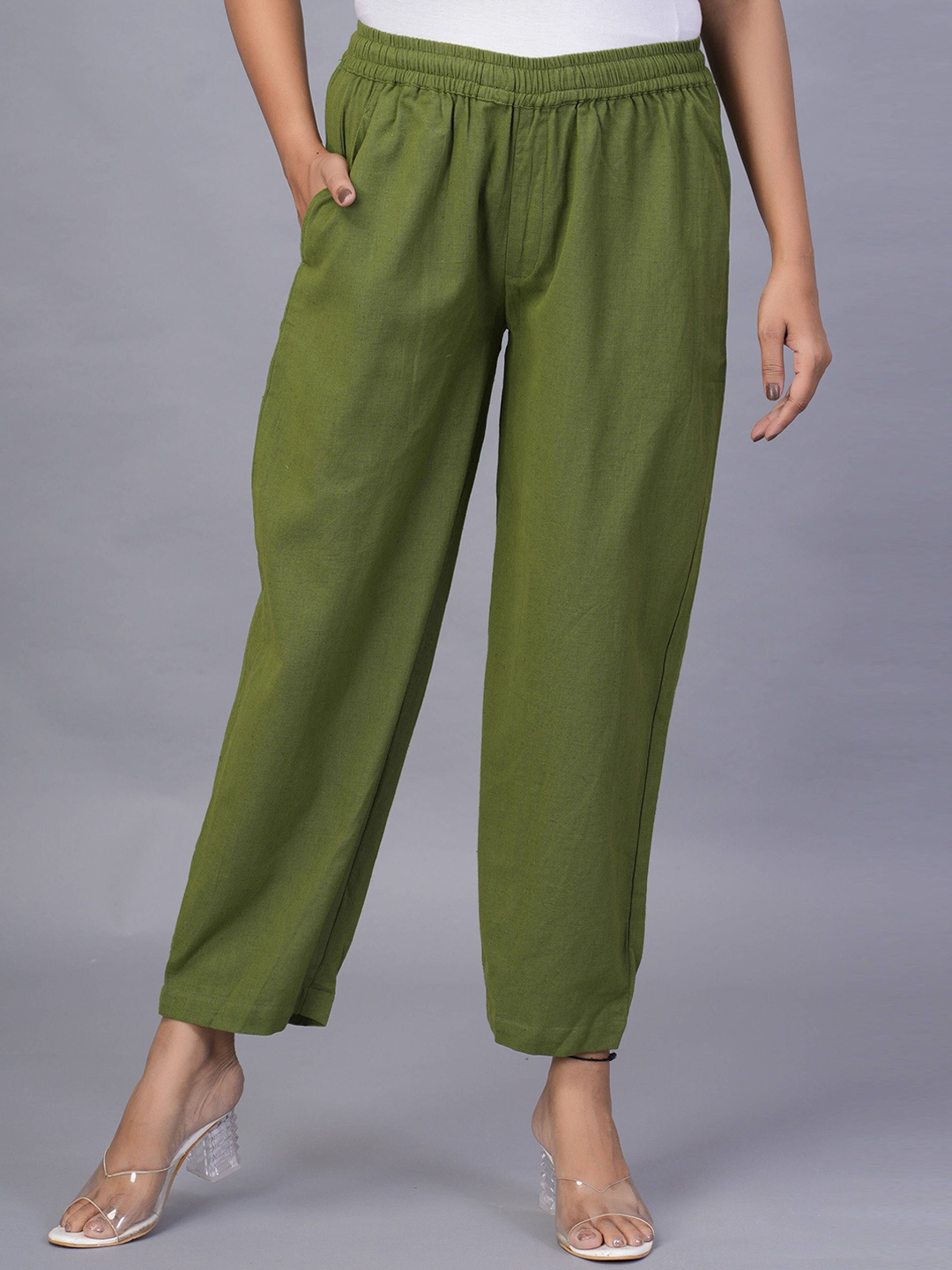 

KALINI Women Regular Fit Mid-Rise Trousers, Green