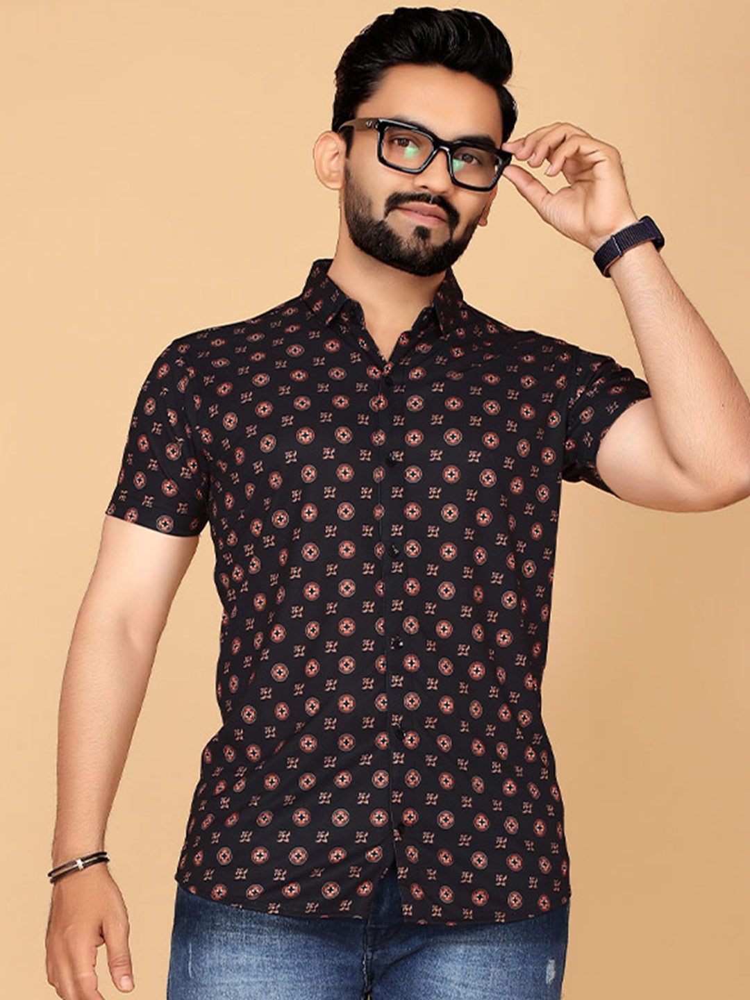 

STI Men Spread Collar Micro Ditsy Printed Casual Shirt, Black