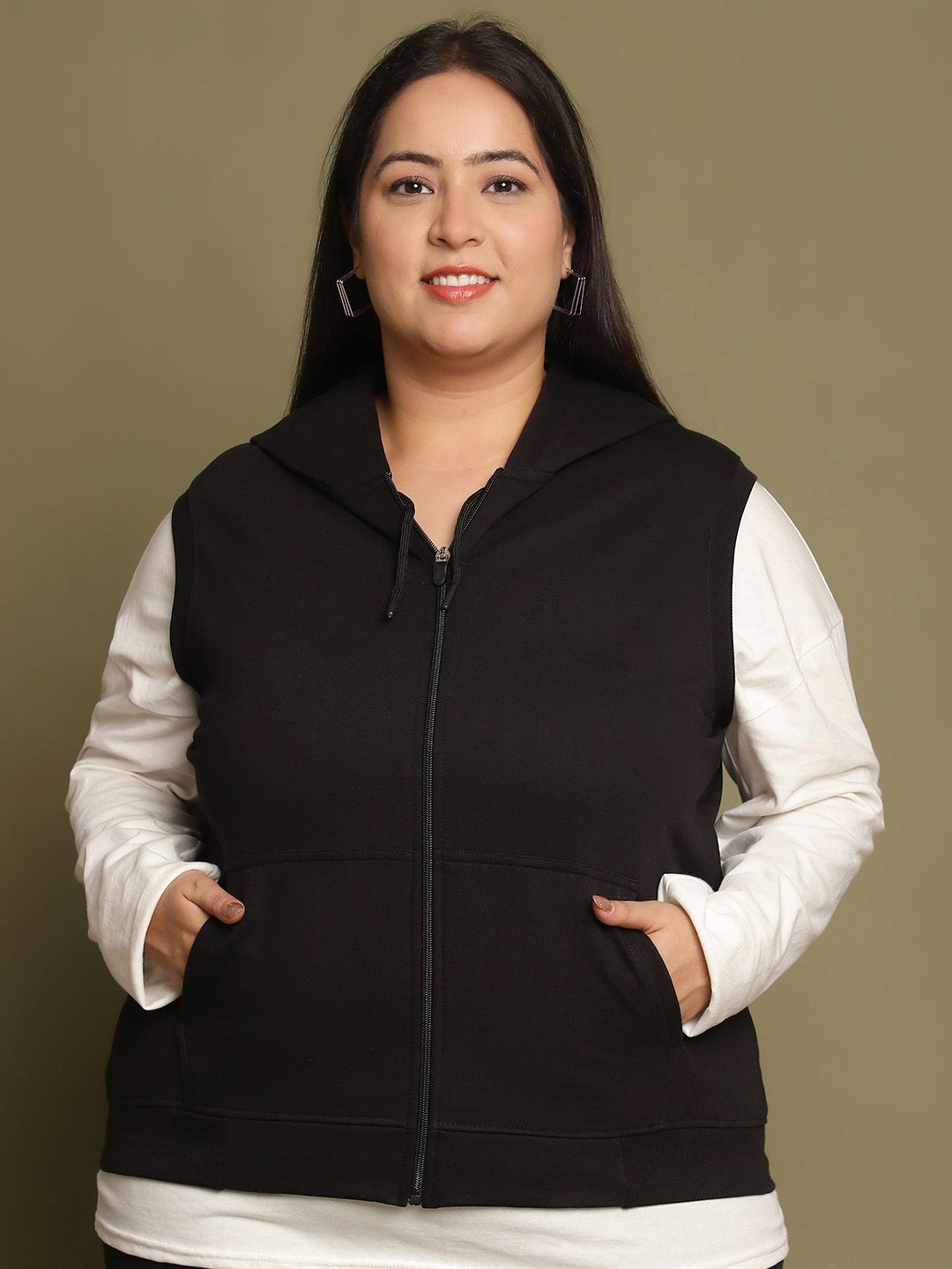 

UnaOne Women Plus Size Cotton Hooded Sleeveless Sweatshirt, Black