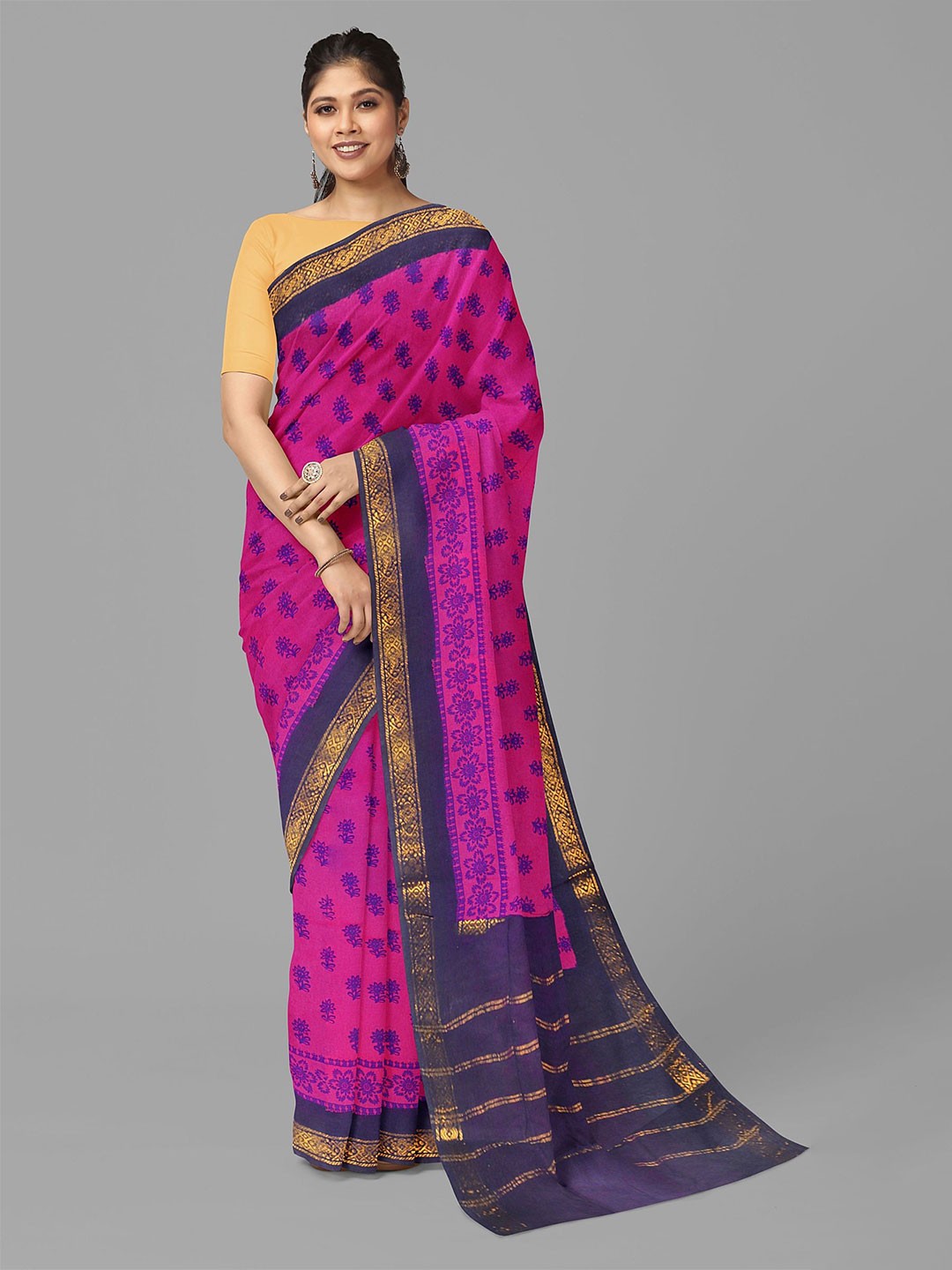 

The Chennai Silks Floral Zari Pure Cotton Sungudi Saree, Pink