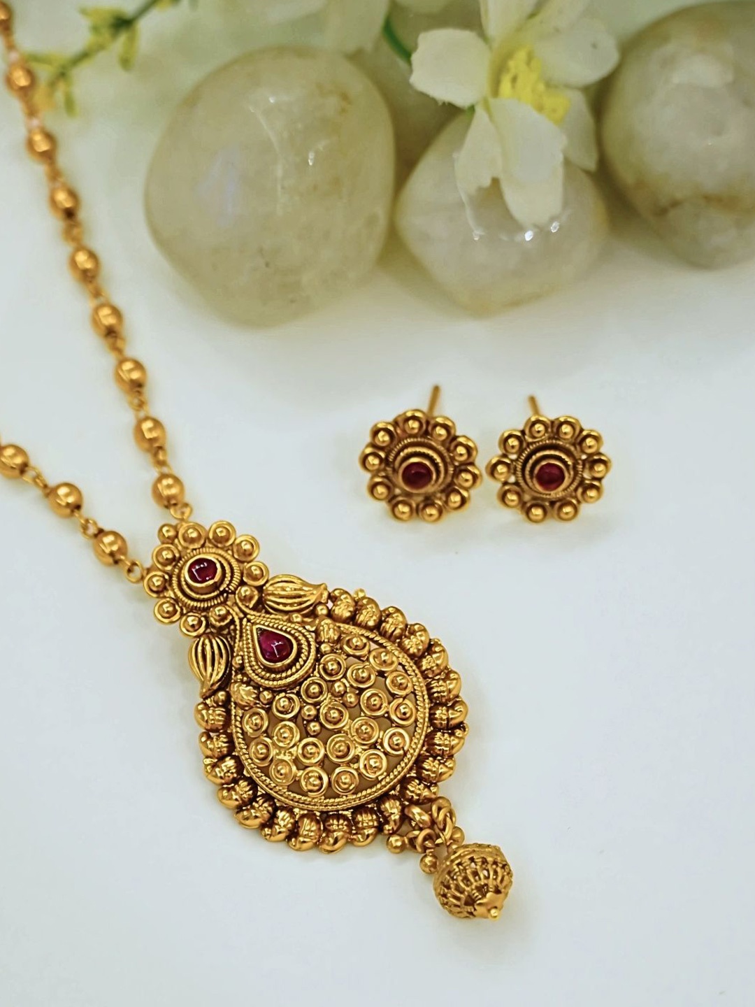 

inc63-for elites Gold-Plated Ruby -Studded & Beaded Jewellery Set
