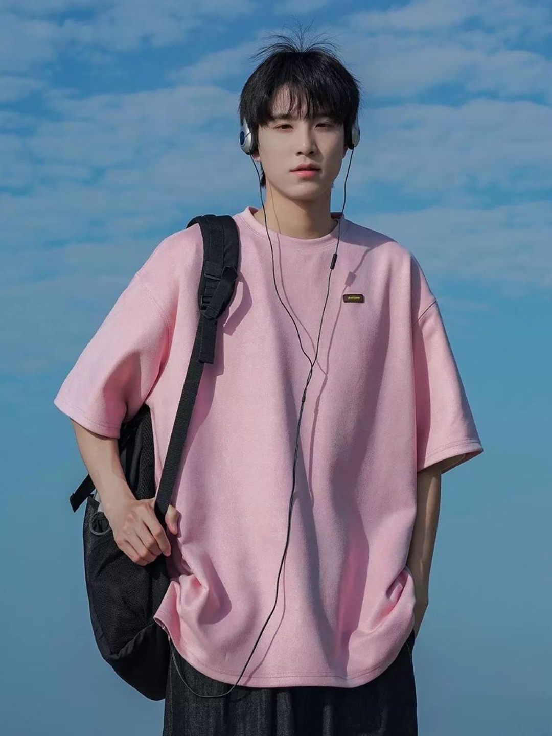 

HERE&NOW Men Solid Round Neck Oversized T-shirt, Pink