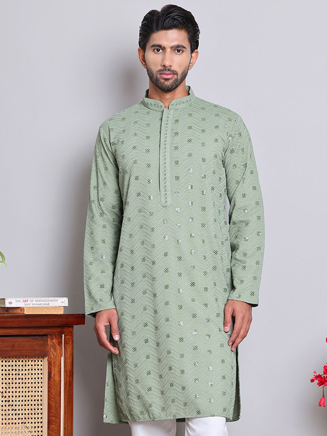 

Jompers Leheriya Embroidered Mandarin Collar Sequinned Straight Kurta, Green