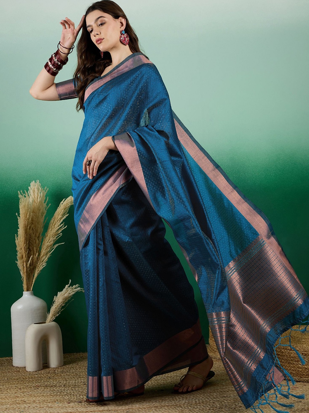 

Mitera Woven Design Zari Saree, Teal