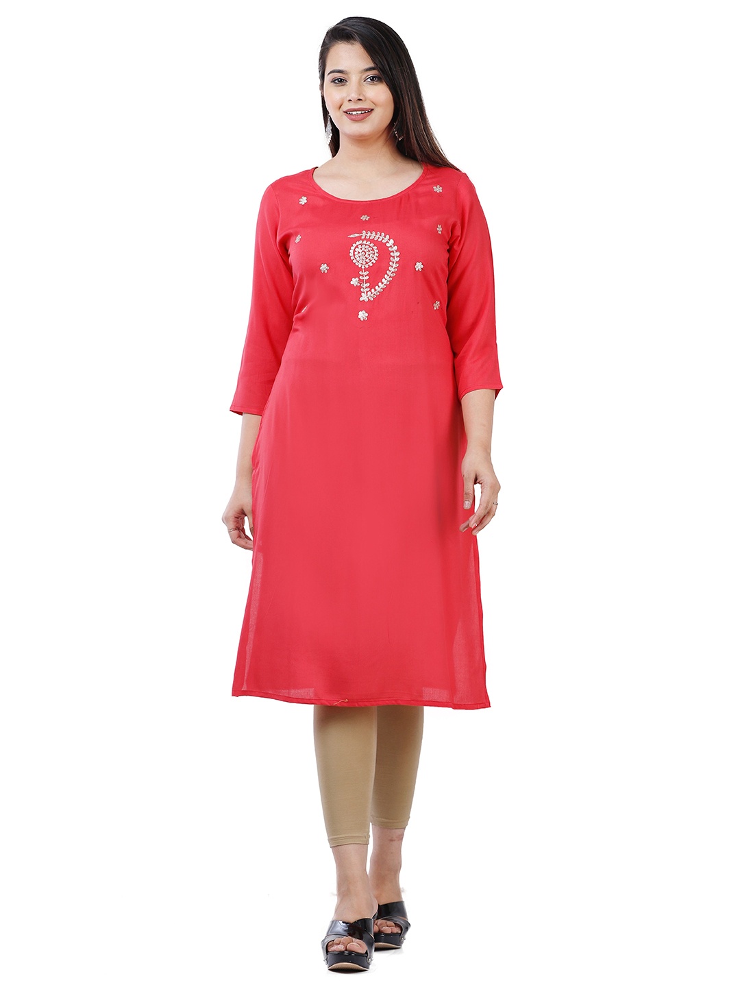 

Aarti Fashion Women Embroidered Kurta, Red