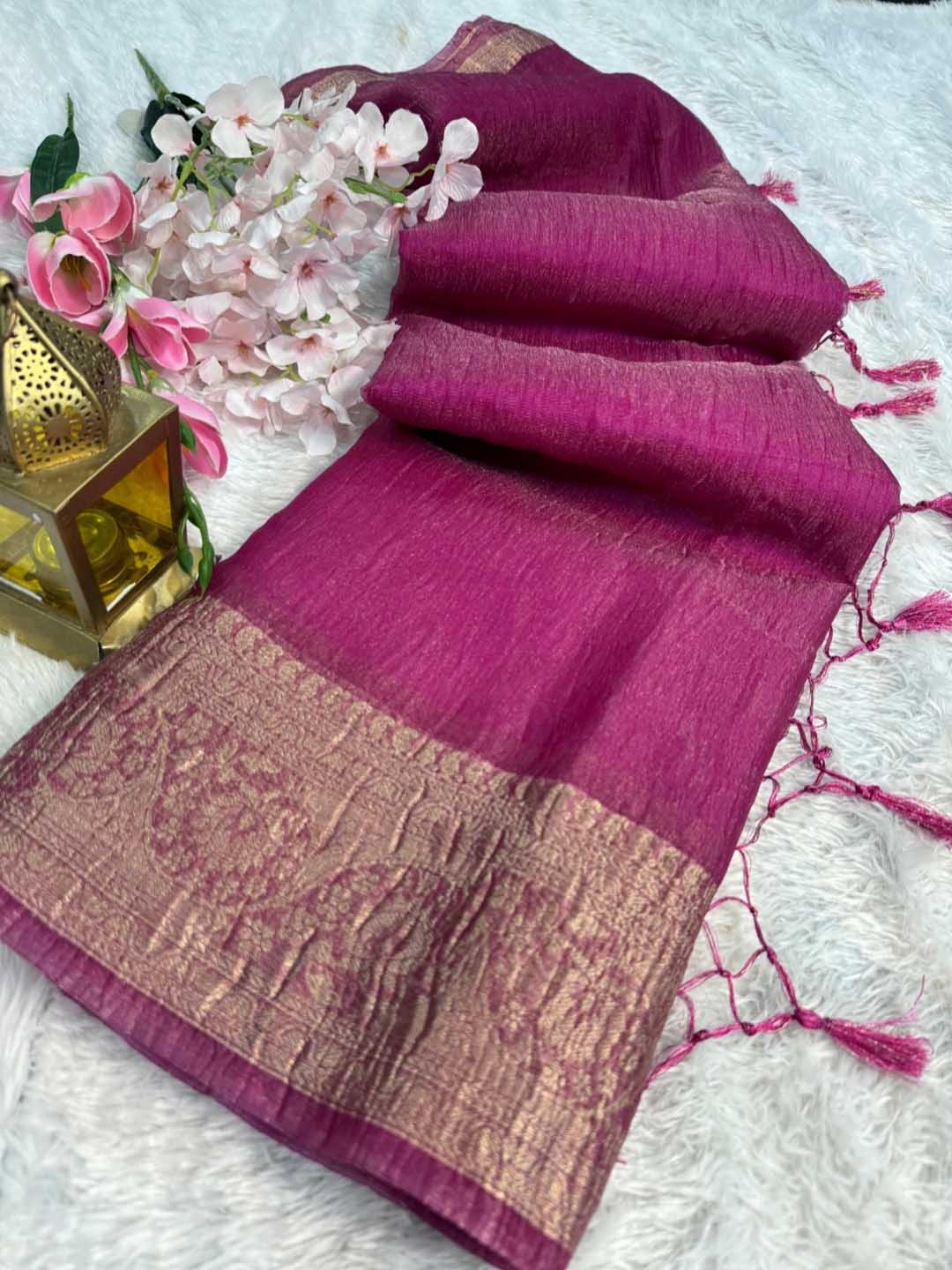 

DIVASTRI Zari Tissue Banarasi Saree, Magenta