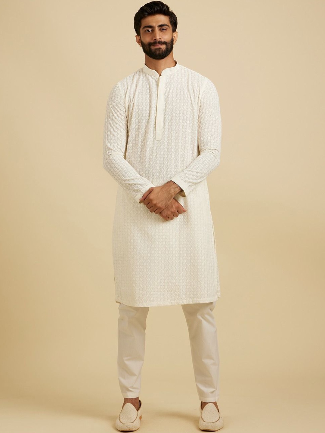 

Manyavar White embroidered Kurta and Pyjamas