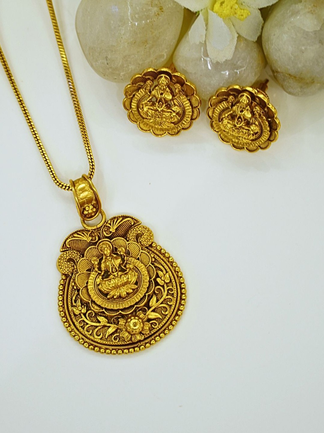 

inc63-for elites Gold-Plated Beaded Temple Jewellery Set