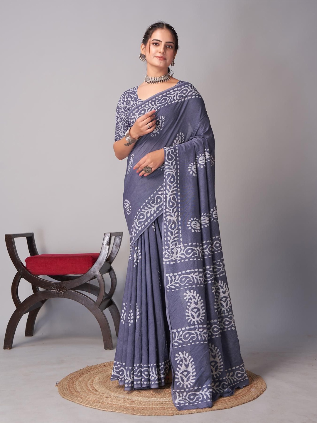 

Kalista Paisley Printed Chanderi Saree With Blouse Piece, Grey