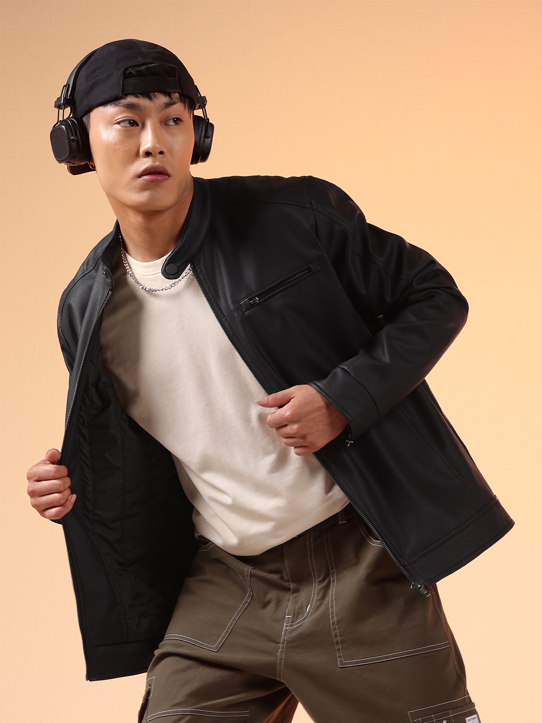 

Beyoung Men Mock Collar Solid Casual Leather Jacket, Black
