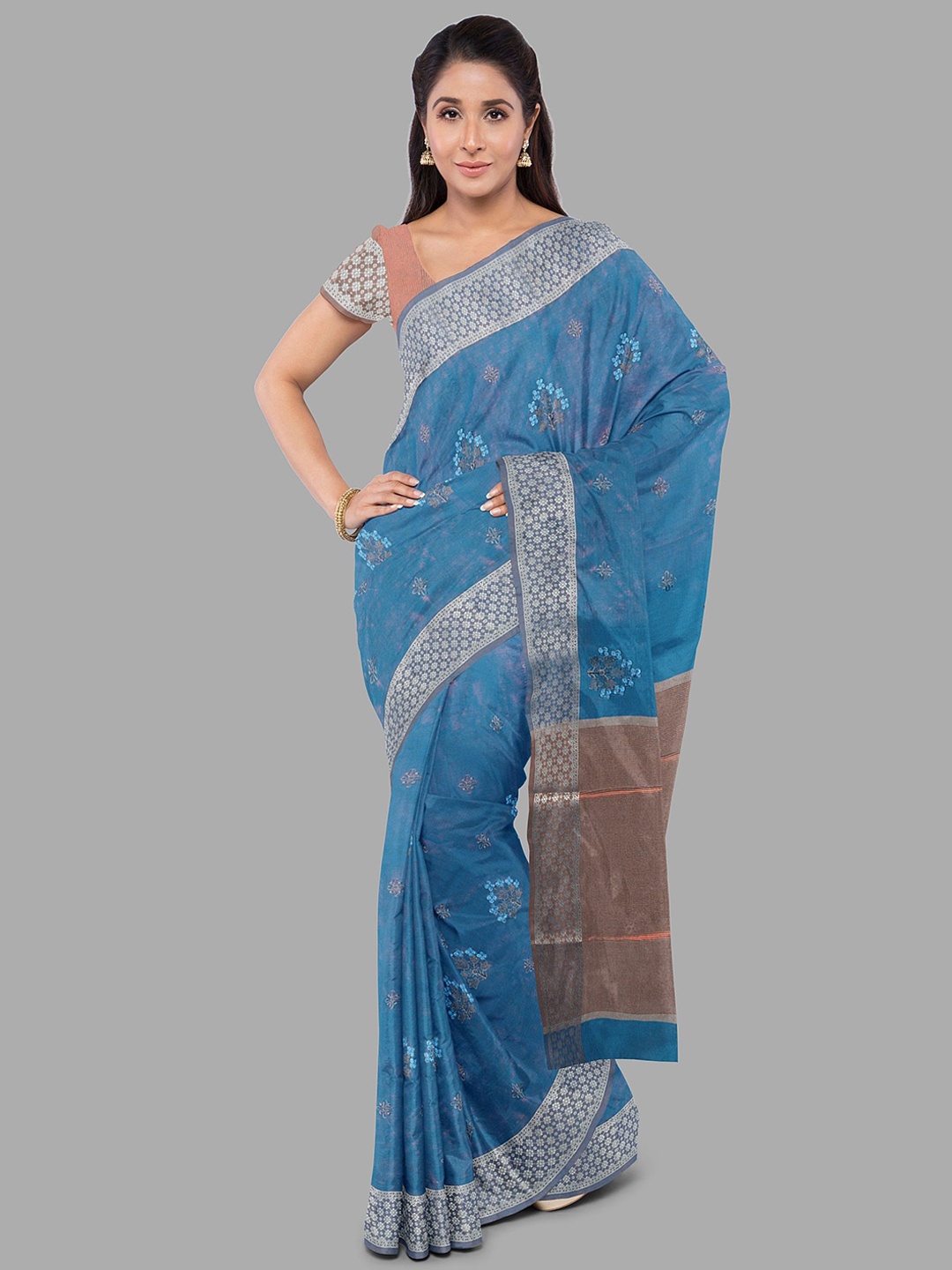 

The Chennai Silks Floral Zari Kanjeevaram Saree, Blue