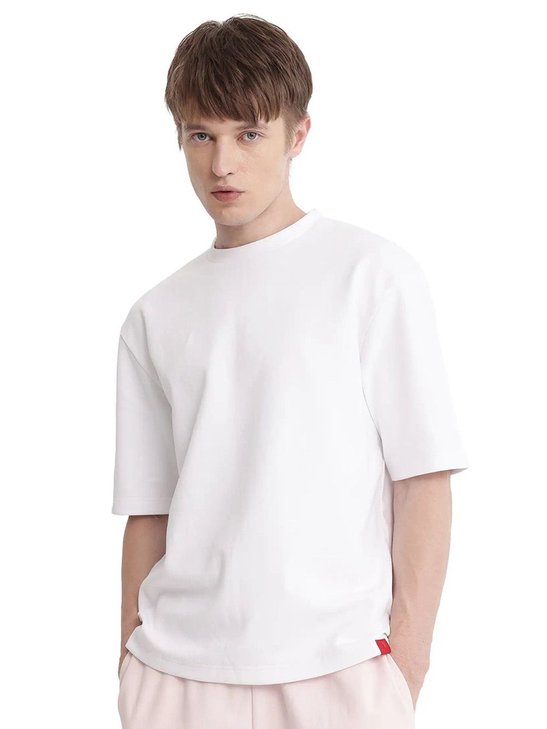 

RARE RABBIT Men Solid Round Neck Cotton Oversized T-shirt, White