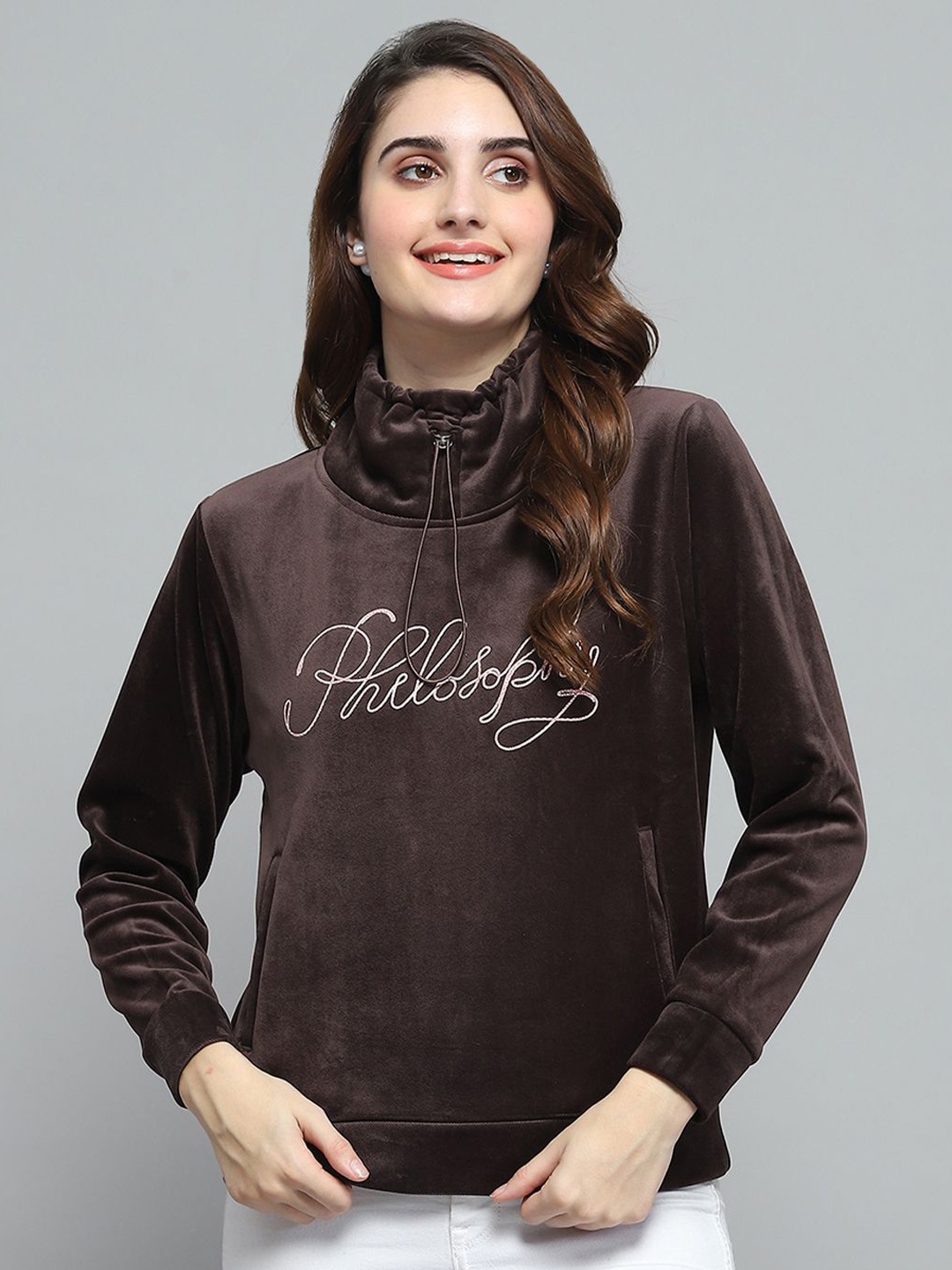 

Monte Carlo Women Mock Collar Pullover Sweatshirt, Brown