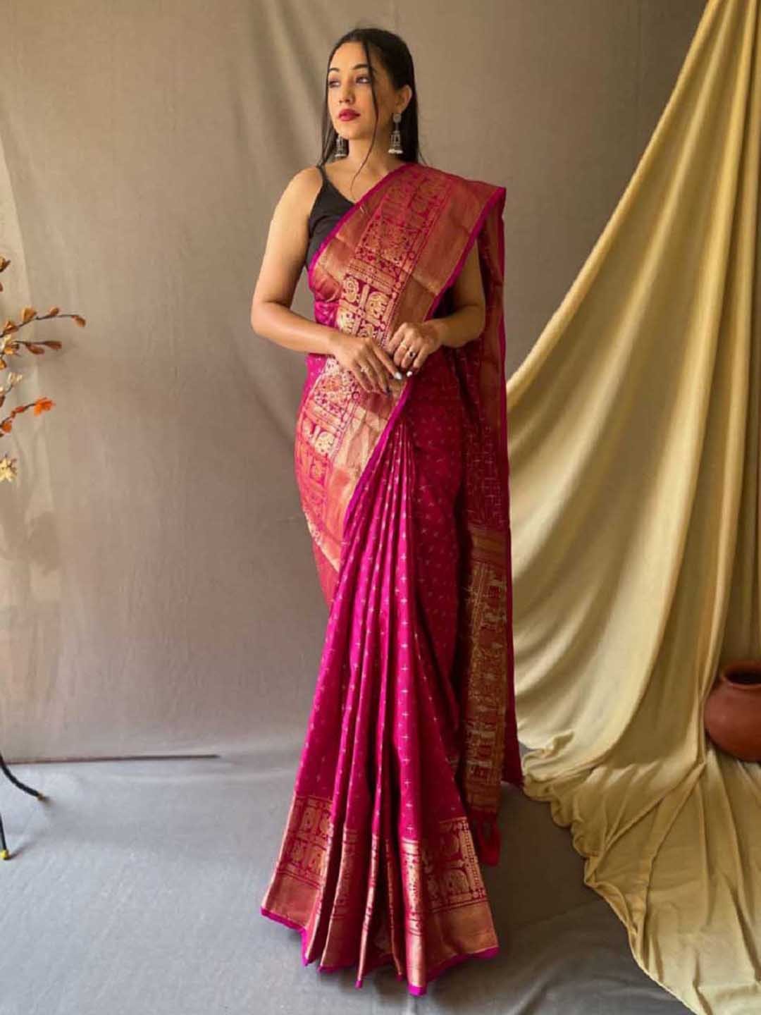 

SHOBHA SAREES Woven Design Zari Pure Silk Kanjeevaram Saree, Pink