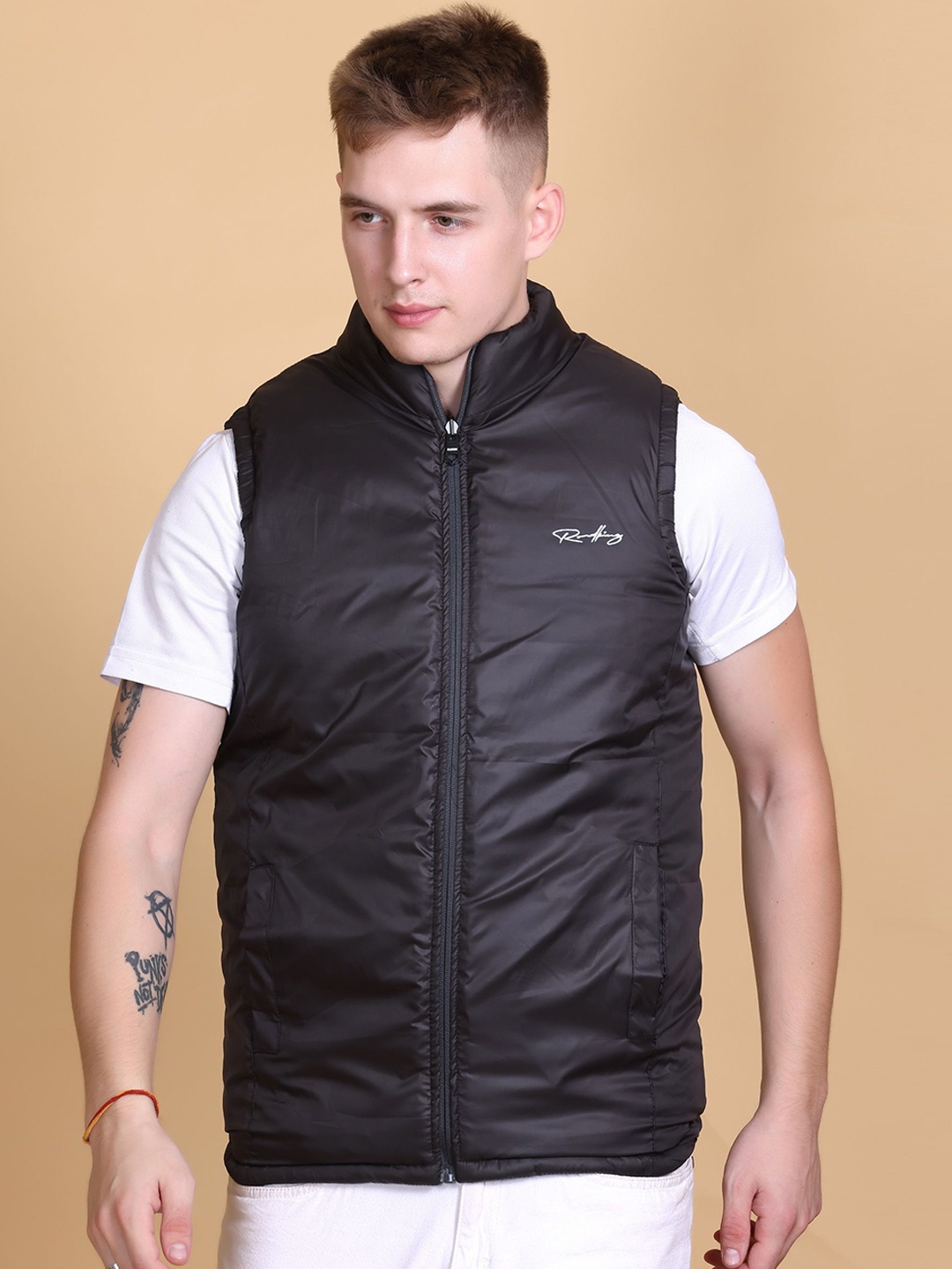 

Roadking Men Mock Collar Solid Casual Gilet Jacket, Charcoal