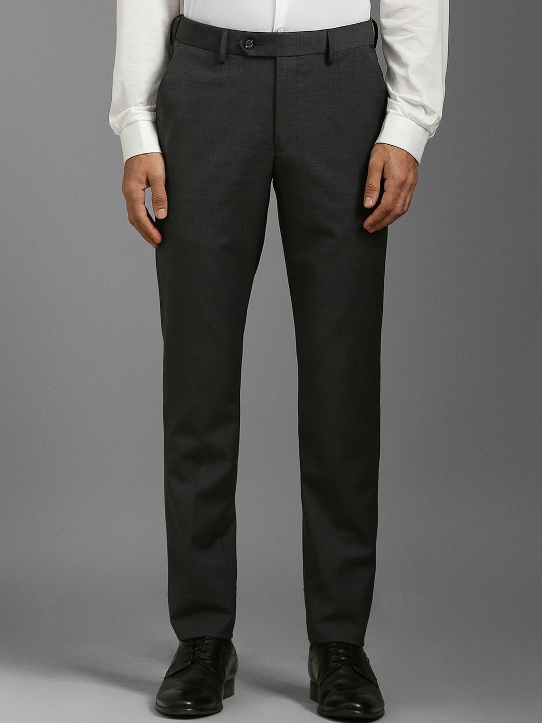 

Louis Philippe Men Slim Fit Formal Trousers, Black