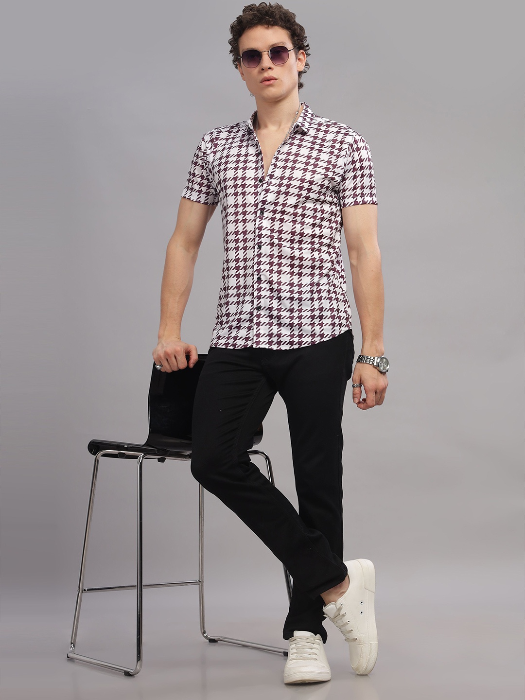 

STI Men Spread Collar Abstract Printed Casual Shirt, White