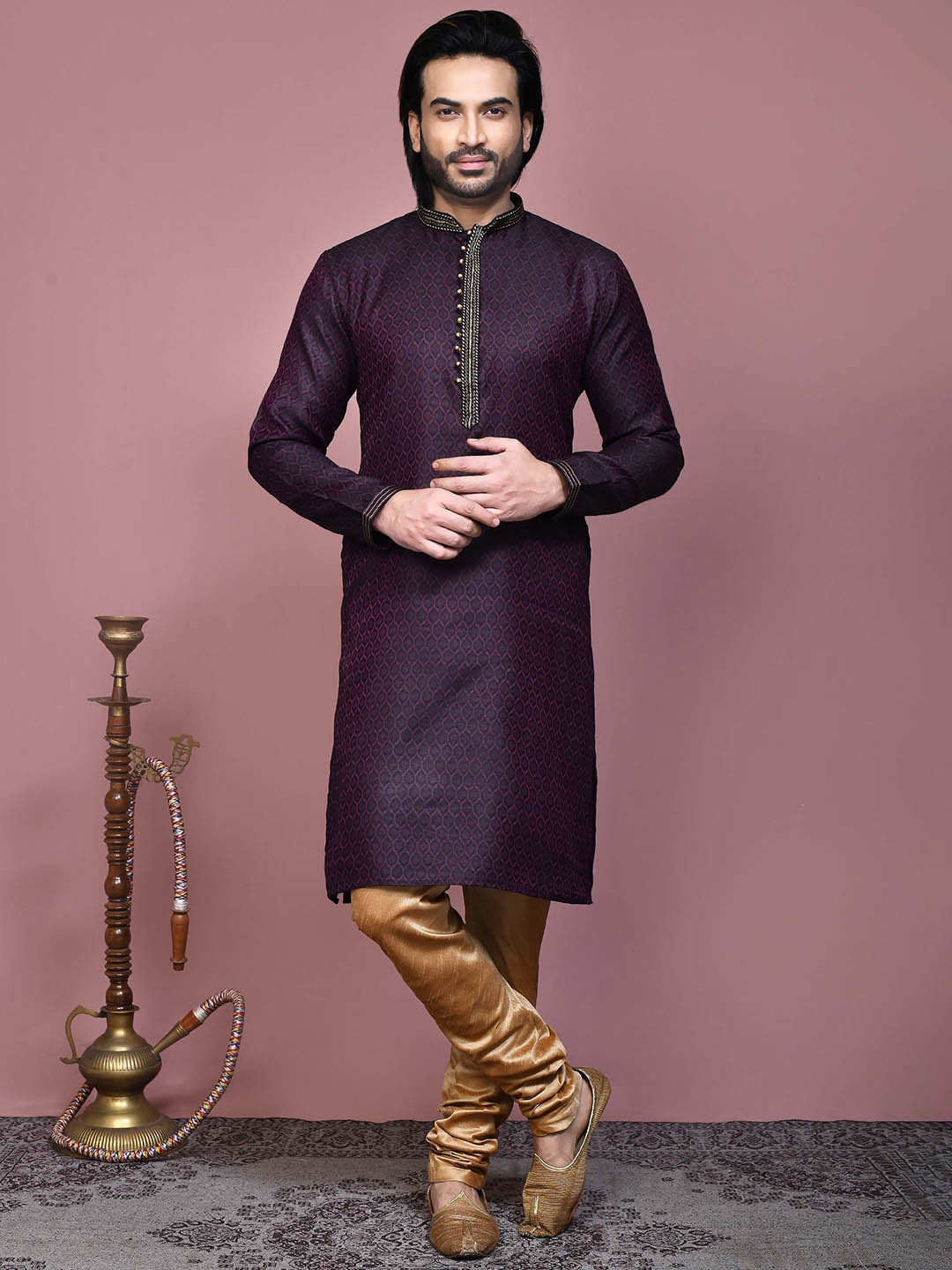 

RANAK Mandarin Collar Ethnic Motifs Thread Work Straight Cotton Kurta, Maroon