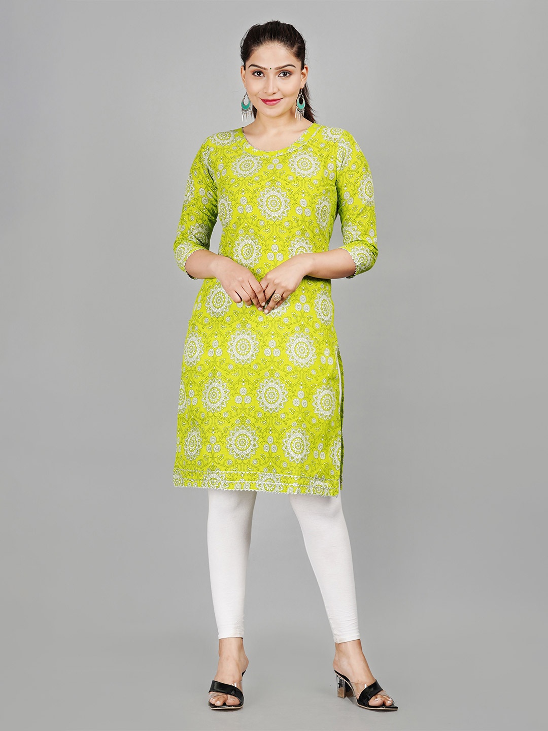 

Aarti Fashion Women Floral Printed Cotton Kurta, Lime green