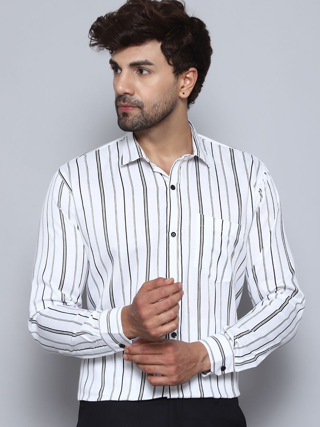 

BANHUSSAIN Men Straight Spread Collar Vertical Striped Cotton Linen Casual Shirt, White