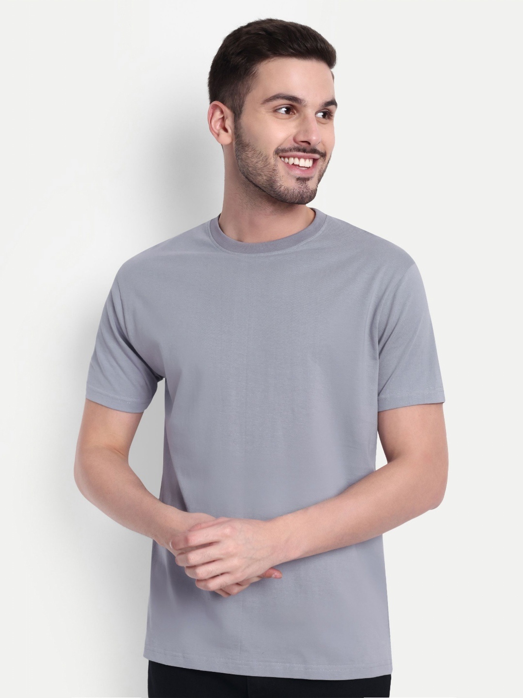 

inner element Men Bio Finish Solid Round Neck Cotton T-shirt, Grey