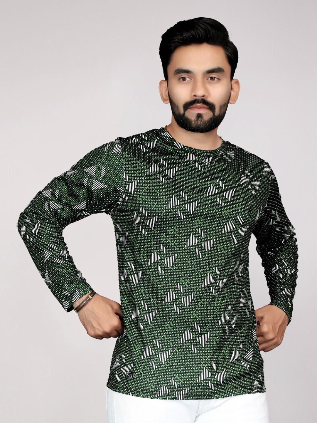 

STI Men Abstract Printed Round Neck T-shirt, Green