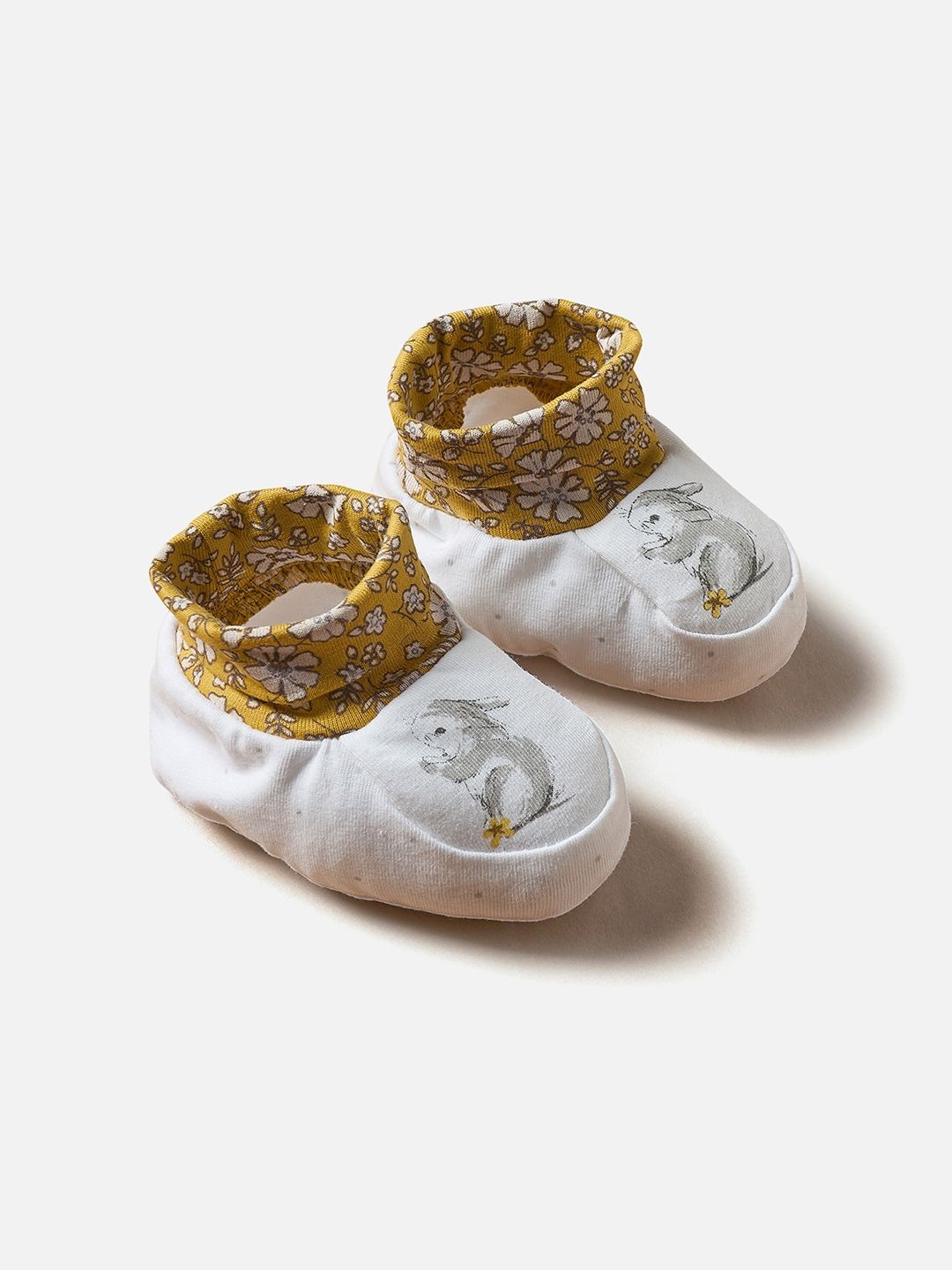 

Juniors by Babyshop Girls Booties, White