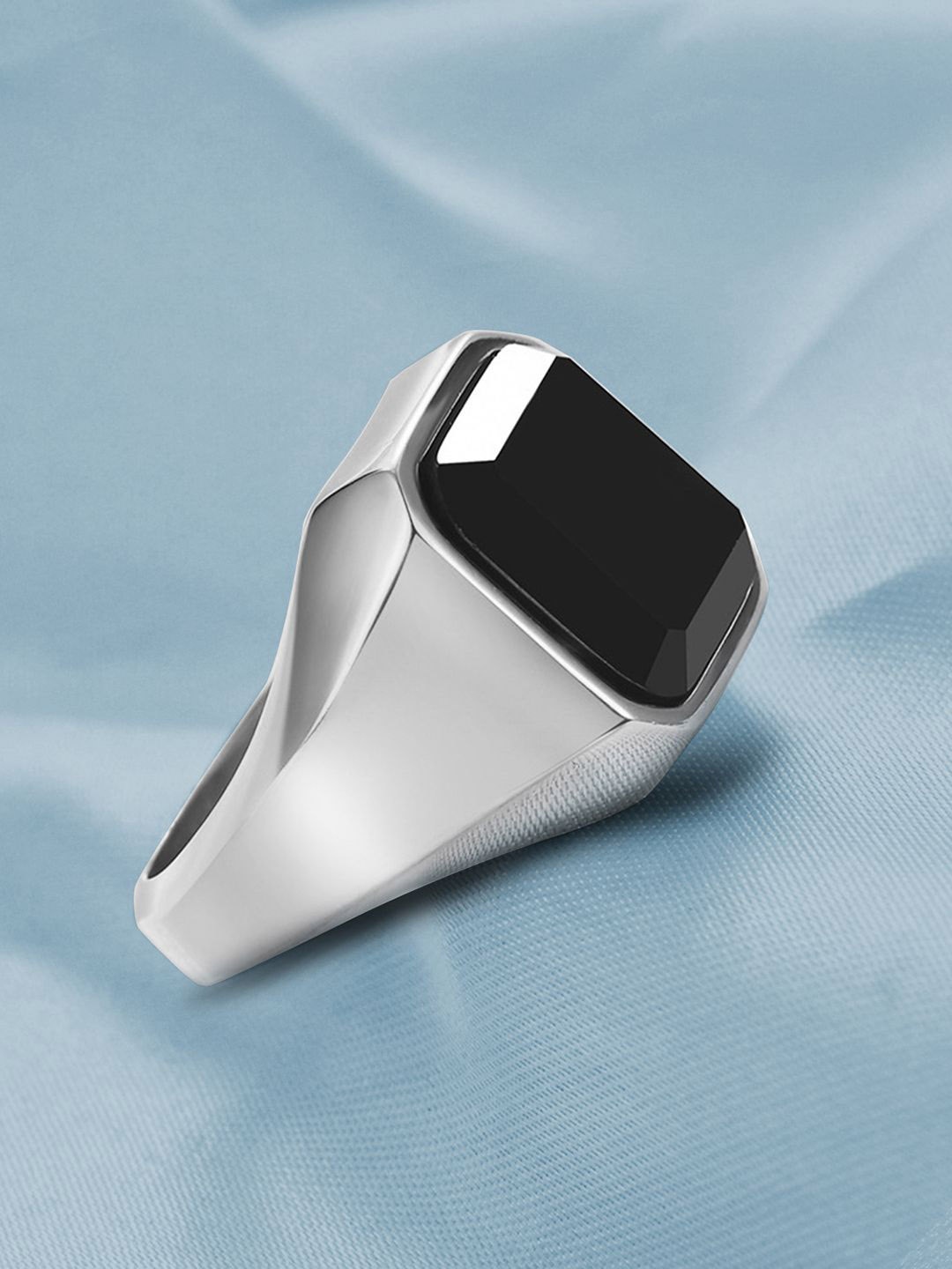 

Peora Men Sliver-Plated Stainless Steel Stone-Studded Finger Ring, Silver