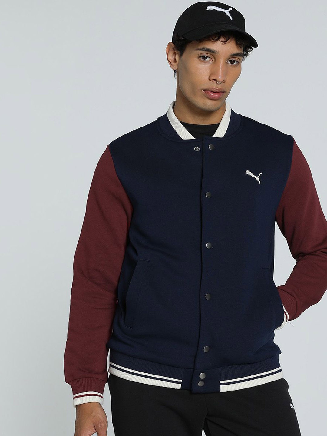 

Puma Men Solid Colourblocked Bomber Jacket, Navy blue