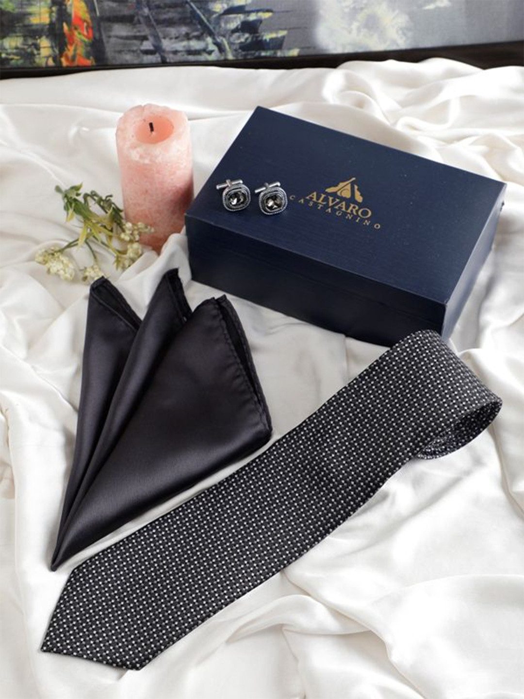 

Alvaro Castagnino Men Accessory Gift Set Comes with a box, Black