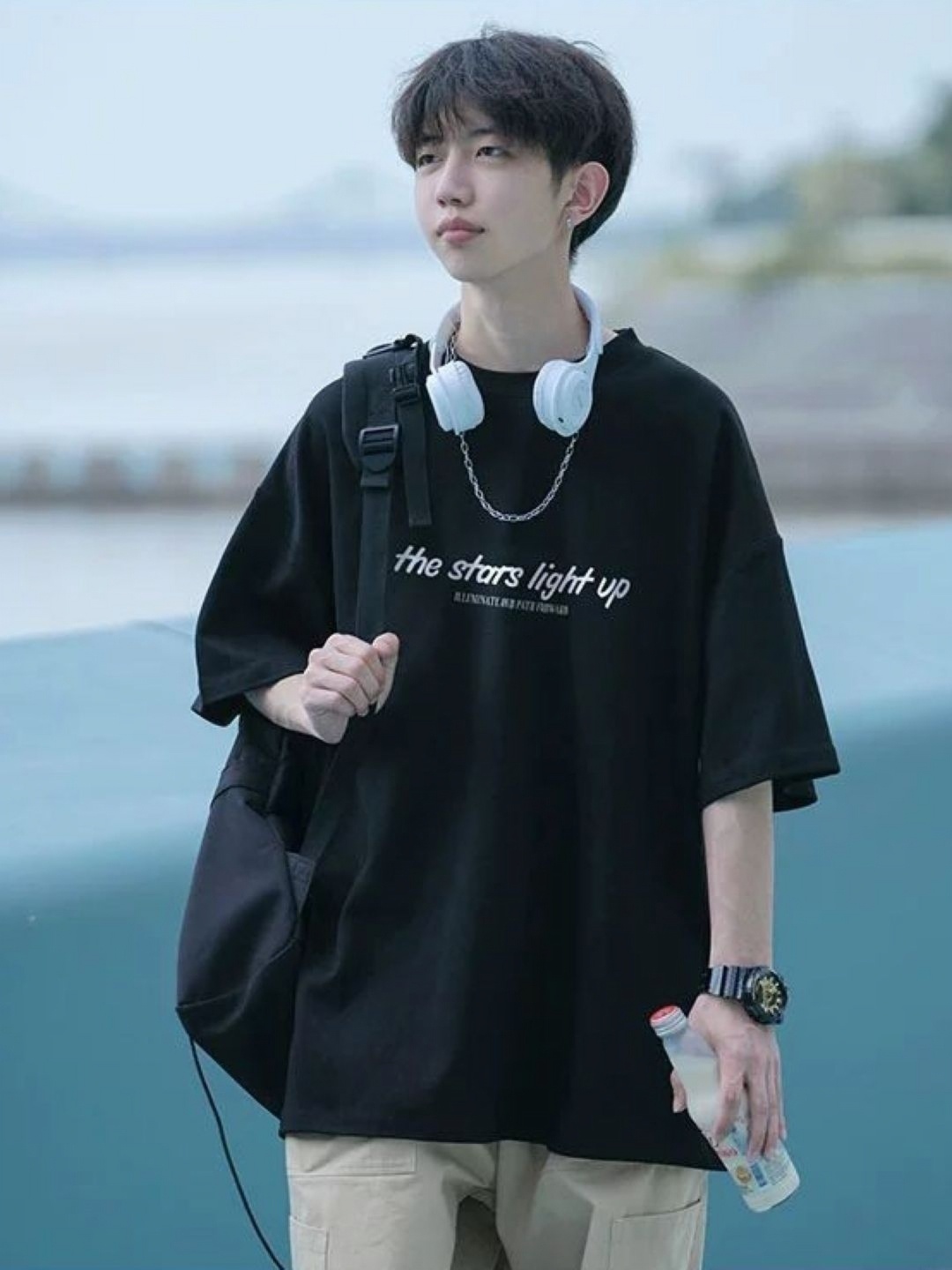 

HERE&NOW Men Typography Printed Round Neck Cotton Oversized T-shirt, Black