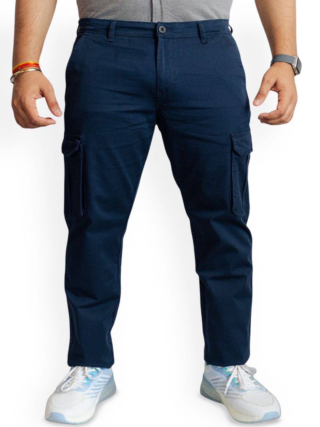 

Muffynn Men Pure Cotton Classic Mid-Rise Cargos Trousers, Blue