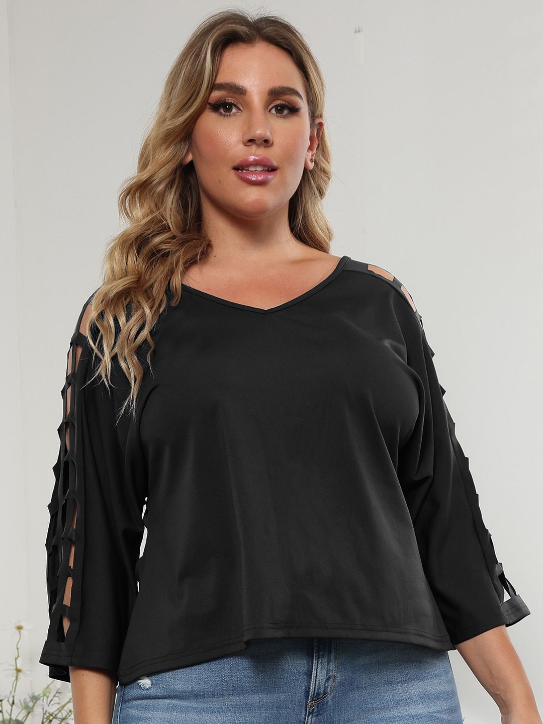 

StyleCast Curve Top, Black