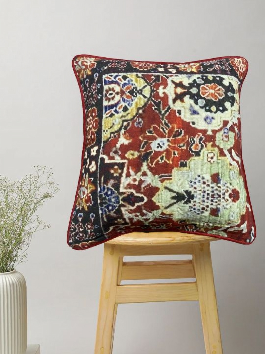 

SAJAVAT Red & Blue Printed Pure Cotton Square Cushion Cover