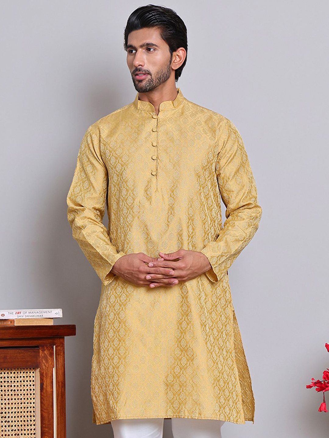 

Jompers Mandarin Collar Ethnic Motifs Woven Design Straight Cotton Silk Kurta, Gold