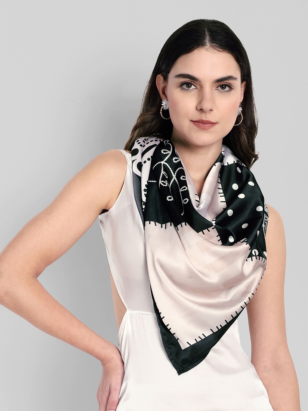 

Sarisp Women Satin Printed Scarf, Black