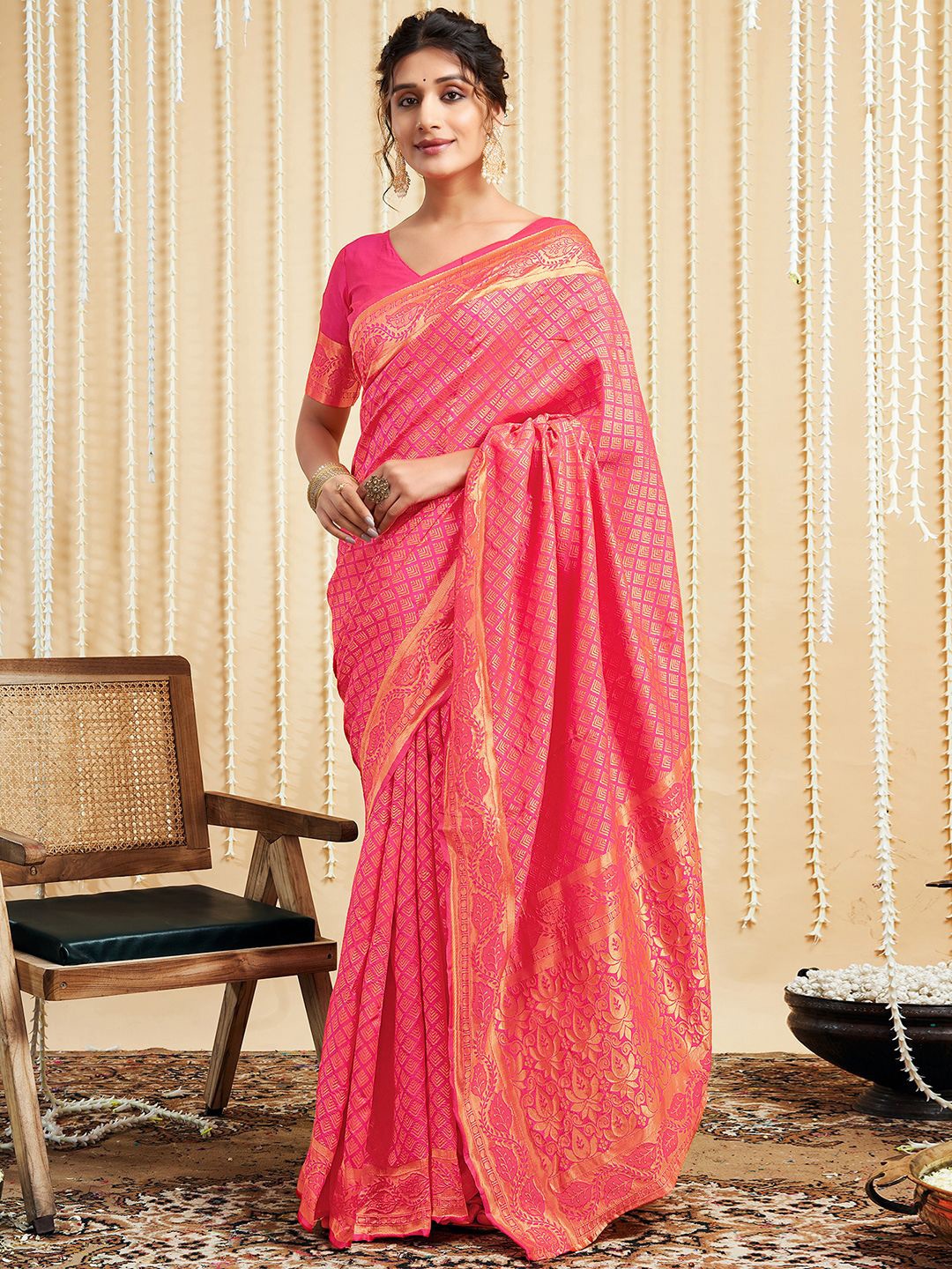 

KALINI Woven Design Zari Saree with Blouse Piece, Pink