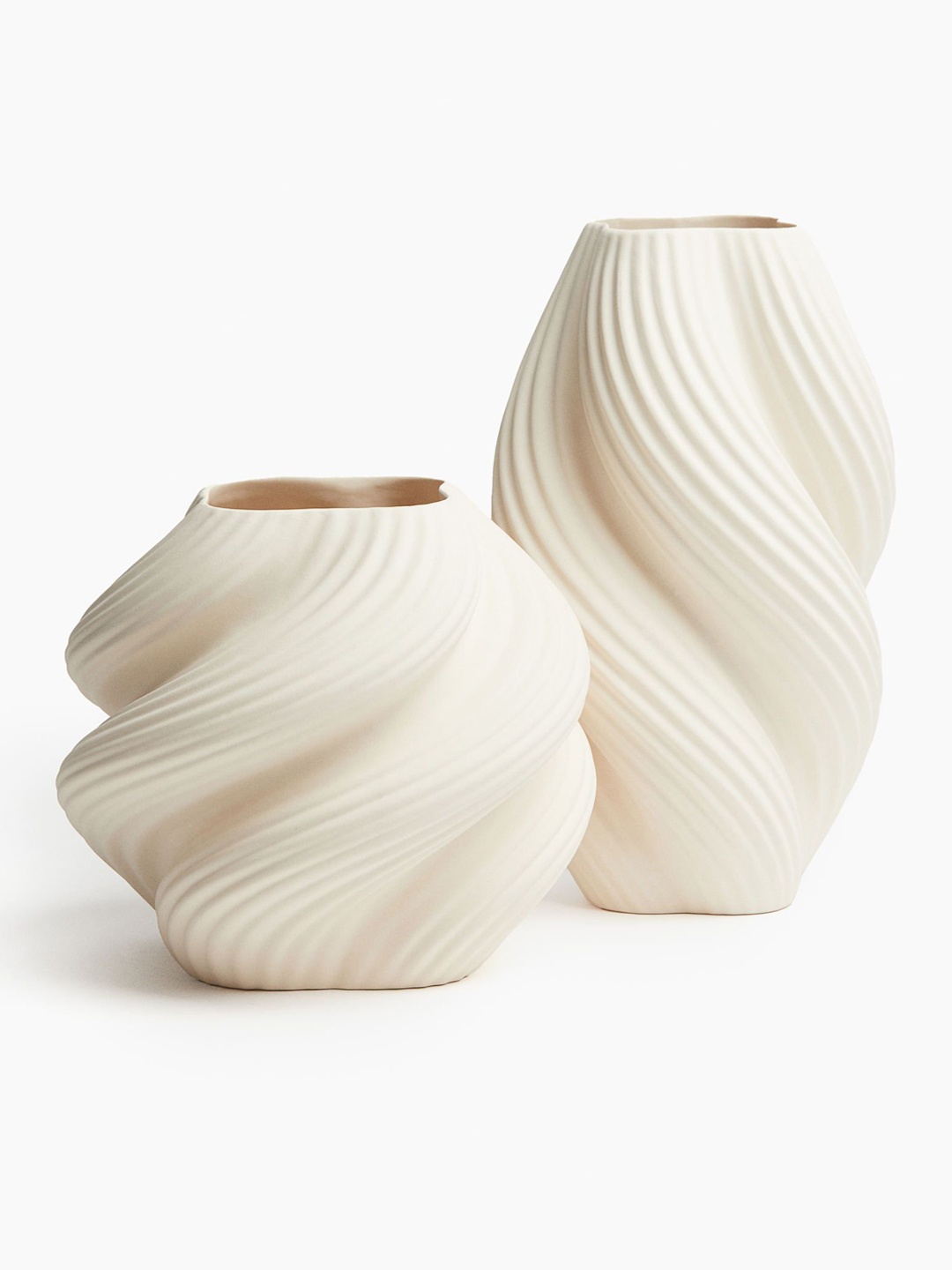 

H&M White Stoneware Vase